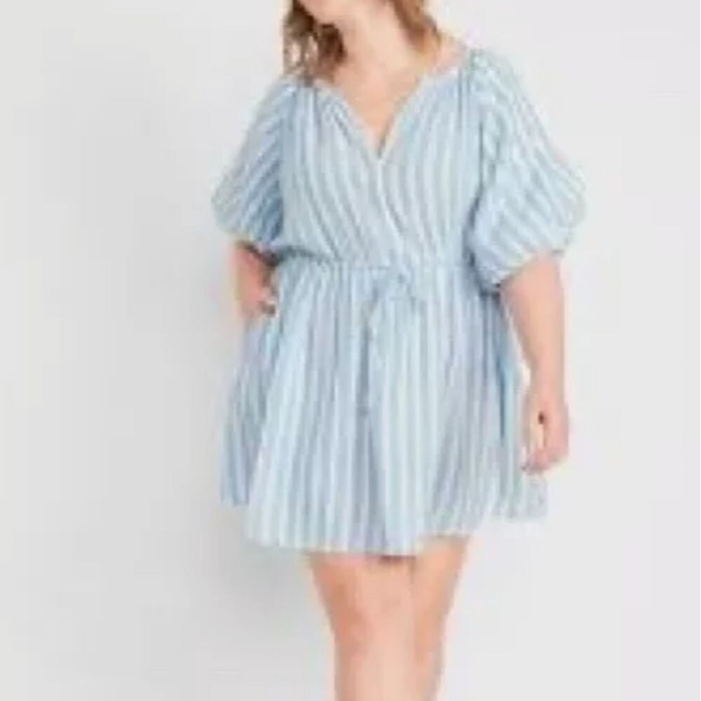 Old Navy Puff Sleeve Blue and White Striped NWT Dress Size XL